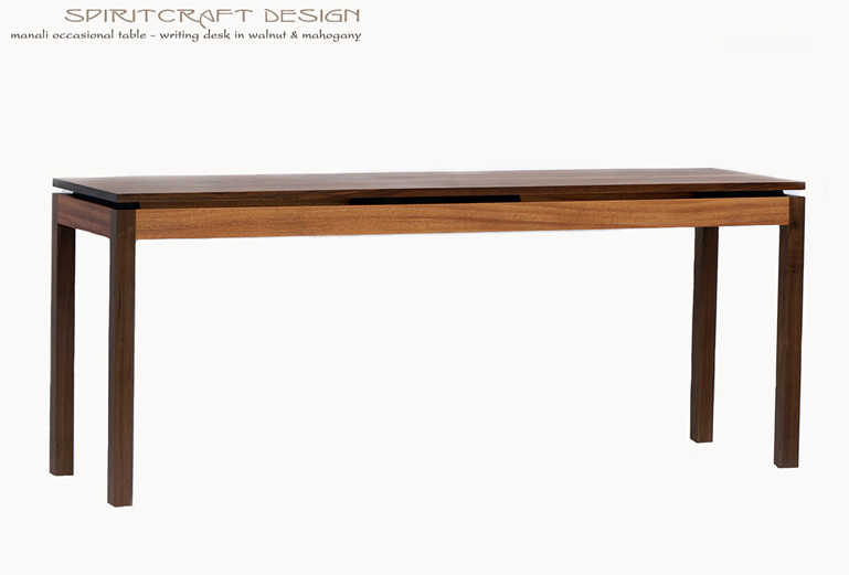 The Manali Writing Desk – Dining Table in Walnut and African Mahogany