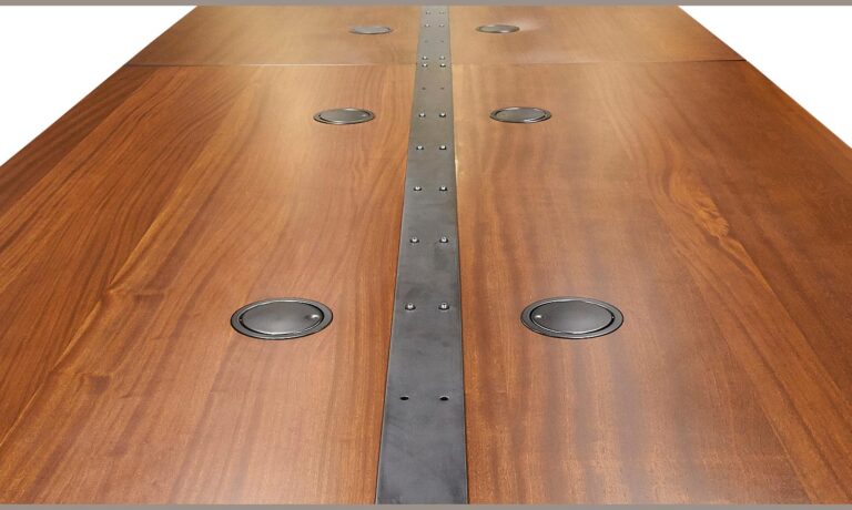 Quality Custom Made Solid Wood Conference Tables & Desk Tops